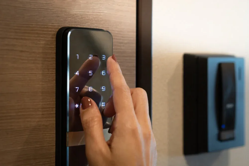 Commercial locksmith services for NYC businesses
